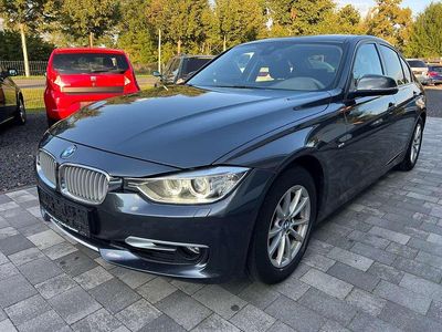Usata BMW 320 184 CV (135 kW) 2013 Grigio Berlina
