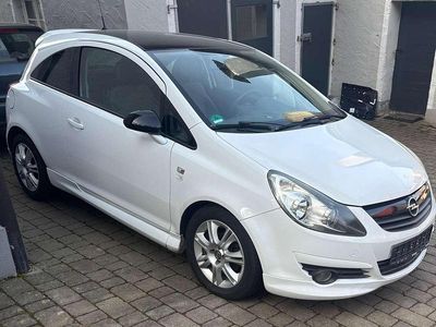 Gebraucht Opel Corsa Edition 80 PS (58 kW) 2009 Weiß Kleinwagen