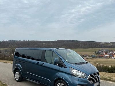 Gebraucht Ford Tourneo Titanium 185 PS (136 kW) 2020 Van / Kleinbus