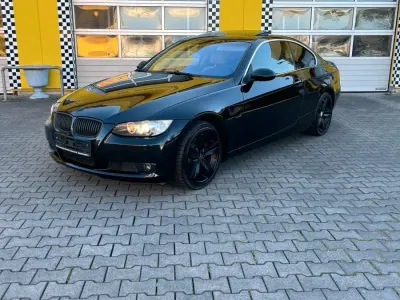 Usata BMW 330 272 CV (200 kW) 2007 Nero Coupé