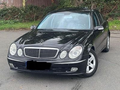 Mercedes E200