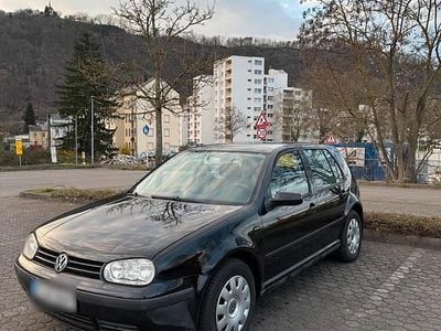 Gebraucht VW Golf IV 90 PS (66 kW) 2004 Schwarz Kleinwagen