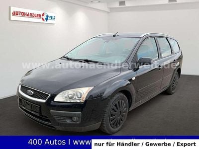 Begagnad Ford Focus Ghia 116 HK (85 kW) 2005 Other Sedan