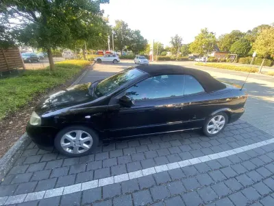 Gebraucht Opel Astra 101 PS (74 kW) 2002 Schwarz Cabrio