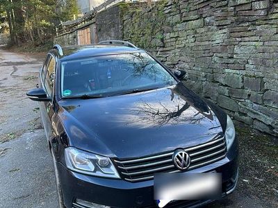 Schwarz Gebraucht 2011 VW Passat Kombi | 4.000 € (Fairer Preis)