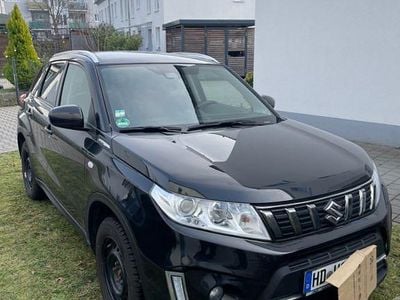 Gebraucht Suzuki Vitara Comfort 111 PS (81 kW) 2019 Schwarz SUV