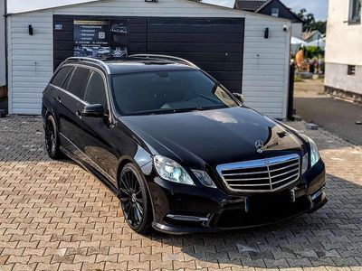 Mercedes E300
