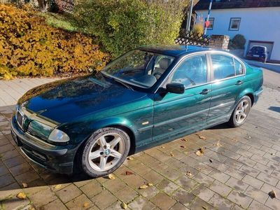 gebraucht BMW 320 i -