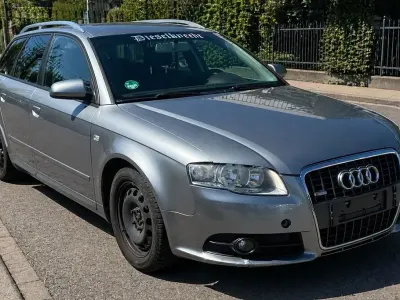 Begagnad Audi A4 S-Line 170 HK (125 kW) 2006 Grå Kombi