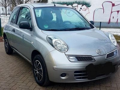 Gebraucht Nissan Micra 65 PS (47 kW) 2010 Silber Kleinwagen