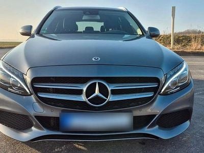 Second-hand Mercedes C250 204 CP (150 kW) 2016 Negru Break