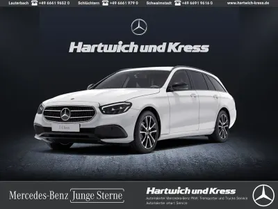 Gebraucht Mercedes E220 Avantgarde 200 PS (147 kW) 2022 Polarweiss  unilack Kombi