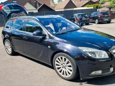 Gebraucht Opel Insignia Sport 160 PS (117 kW) 2009 Schwarz Kombi