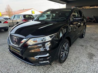 Schwarz Gebraucht 2018 Nissan Qashqai N-Connecta SUV | 12.900 € (Fairer Preis)