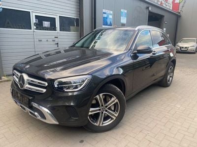 Mercedes GLC300e