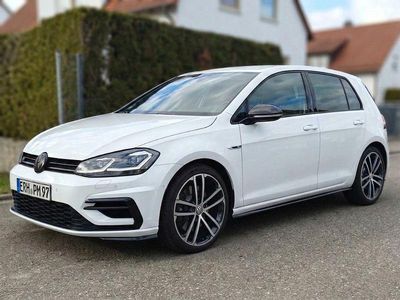 Usata VW Golf VII R-line 150 CV (110 kW) 2017 Bianco Berlina