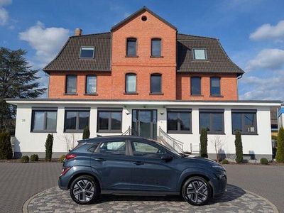 Gebraucht Hyundai Kona Select 100 kW (136 PS) 2022 Blau SUV