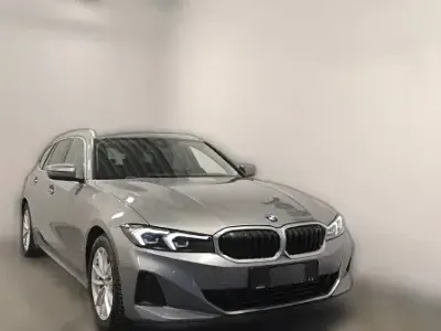 Gebraucht BMW 318 150 PS (110 kW) 2024 Metallic Kombi