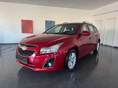 Gebraucht Chevrolet Cruze LT 124 PS (91 kW) 2012 Rot Kombi