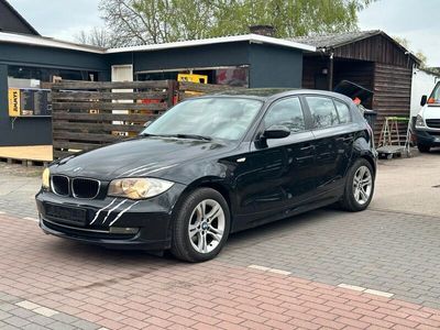 gebraucht BMW 118 118 Baureihe 1 Lim. d AUT*KLIMA*EURO5*R-CAM