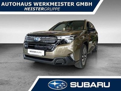 Neu Subaru Forester Platinum 136 PS (100 kW) 2025 Grün SUV