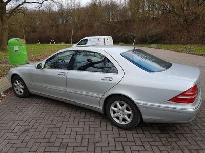 Mercedes 320