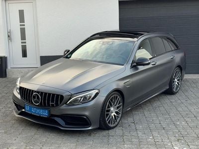 Mercedes C63 AMG