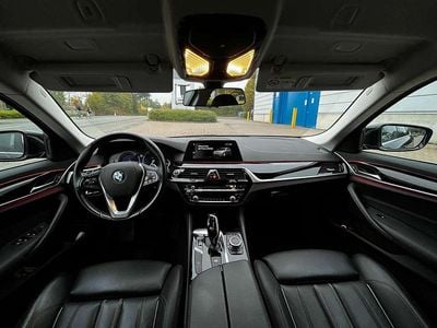 Schwarz Gebraucht 2019 BMW 520 Sport Line Kombi | 25.499 € (Fairer Preis)