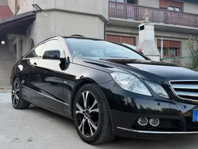 Gebraucht Mercedes E200