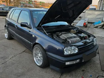 Gebraucht VW Golf 174 PS (127 kW) 1994 Violet Coupé