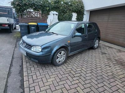 Gebraucht VW Golf IV 105 PS (77 kW) 1998 Blau Kleinwagen