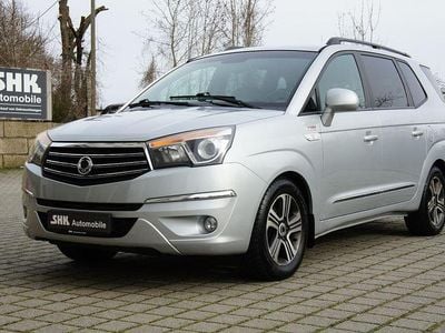 Gebraucht Ssangyong (KGM) Rodius Sapphire 155 PS (114 kW) 2015 Silber Van / Kleinbus