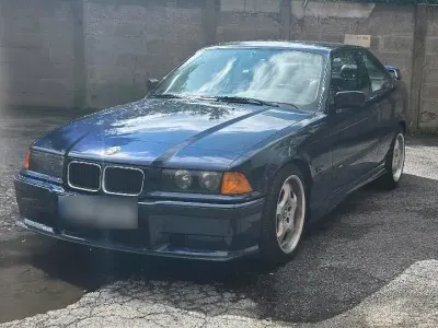 Gebraucht BMW 316 M Sport 102 PS (75 kW) 1995 Blau Coupé