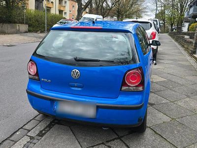 Gebraucht VW Polo 60 PS (44 kW) 2009 Blau Kleinwagen