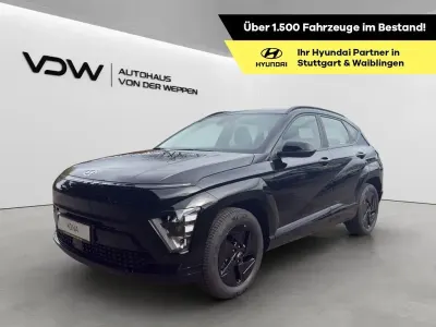 Neu Hyundai Kona Select 99 kW (135 PS) 2026 Schwarz SUV