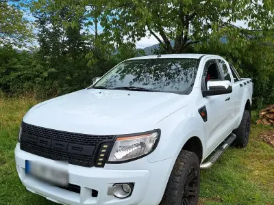 Gebraucht Ford Ranger 150 PS (110 kW) 2014 Weiß Pickup