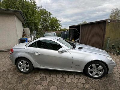 Usata Mercedes SLK200 163 CV (119 kW) 2004 Argento Cabrio