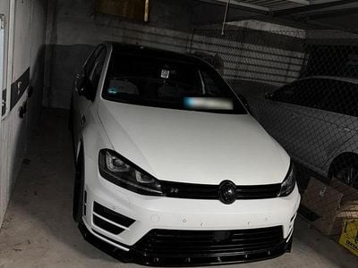 Second-hand VW Golf VII R 400 CP (294 kW) 2015 Andere farben Berlinǎ