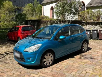 Usado Citroën C3 60 CV (44 kW) 2011 Azul Berlina