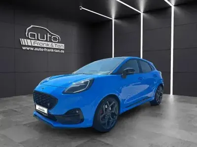 Używany Ford Puma ST 200 KM (147 kW) 2024 Niebieski Sedan/Limuzyna