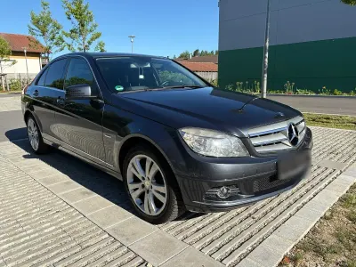 Gebraucht Mercedes C180 Avantgarde 156 PS (114 kW) 2008 Grau Limousine