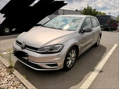 Gebraucht VW Golf VII IQ Drive 116 PS (85 kW) 2019 Silber Kleinwagen