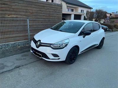 Gebraucht Renault Clio IV LIMITED 118 PS (86 kW) 2017 Weiß Limousine