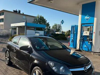 Usata Opel Astra GTC 2009 Nero Coupé