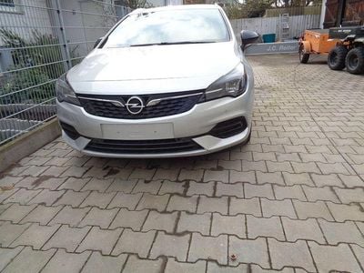Silber Gebraucht 2020 Opel Astra Kombi | 6.900 €