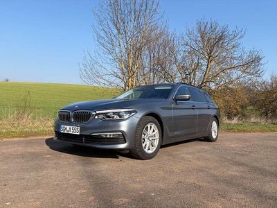 Gebraucht BMW 530 Shadowline 265 PS (194 kW) 2017 Grau Kombi
