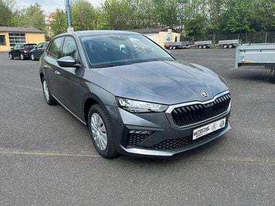 Gebraucht Skoda Scala Selection 116 PS (85 kW) 2024 Grau Kleinwagen