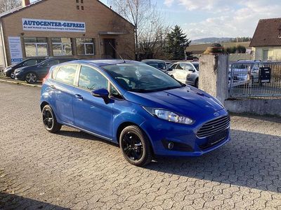 Gebraucht Ford Fiesta Trend 82 PS (60 kW) 2013 Blau Kleinwagen