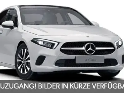Gebraucht Mercedes A180 Style 136 PS (100 kW) 2021 Weiß Limousine