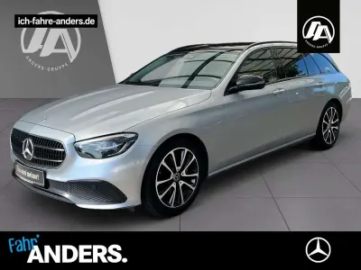 Gebraucht Mercedes E220 Avantgarde 200 PS (147 kW) 2023 Silberlack hightechsilber Limousine